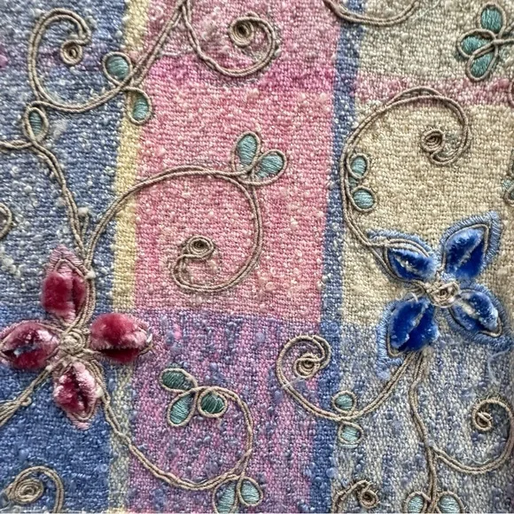 TanTrums vintage Y2K 1990s Embroidered Floral Patchwork Vest in Pastel Stripes M - Picture 3 of 9